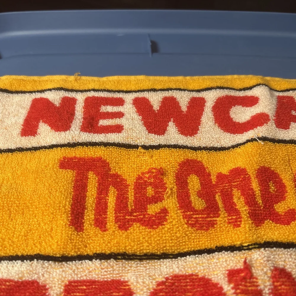 NEWCASTLE THE ONE AND ONLY BROWN ALE COTTON TOWEL - U